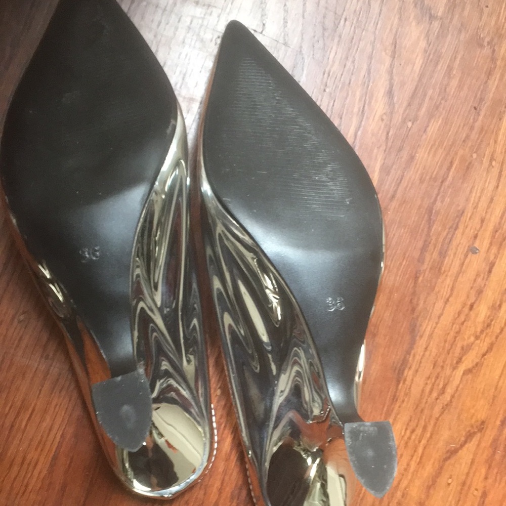 Silver mules in kitten heel - Picture 4 of 6